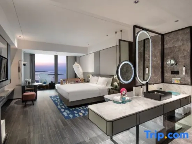 Comfort Double room with balcony and with sea view