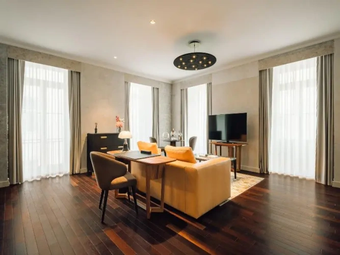 Prestige Suite