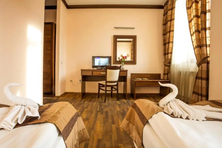 Standard Double room with view