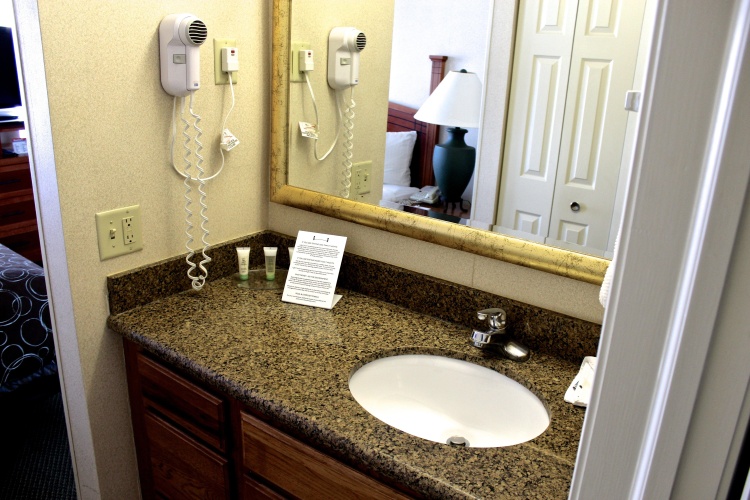 Staybridge Suites Grand Rapids-Kentwood photo 9