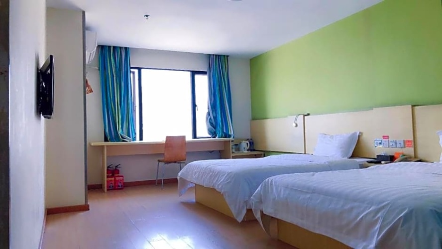 Business Twin room