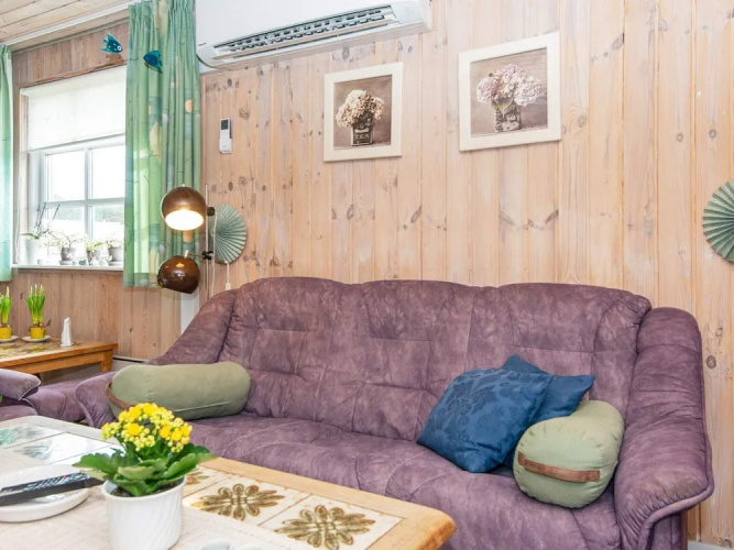 9 Person Holiday Home in Grenaa-by Traum
