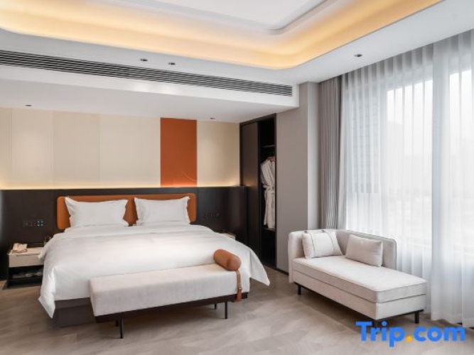 Executive Quadruple Suite