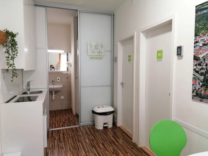 Cube Central Rooms For 2