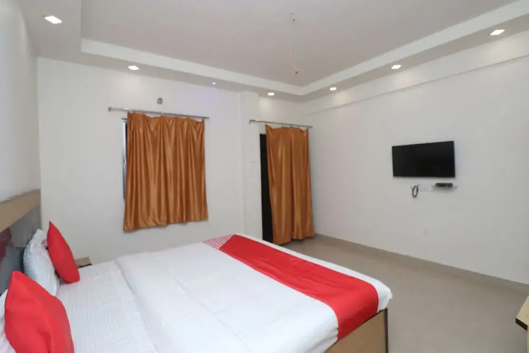 OYO 26772 Hotel Devlali