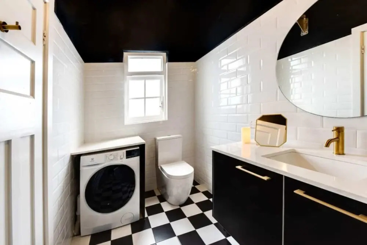 Retro 1 Bedroom Apartment in Perth