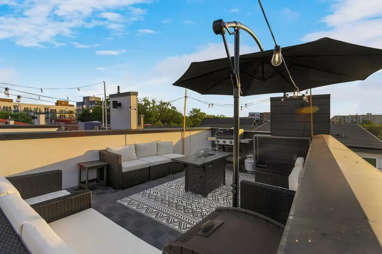 Modern Ballard Townhouse - Rooftop