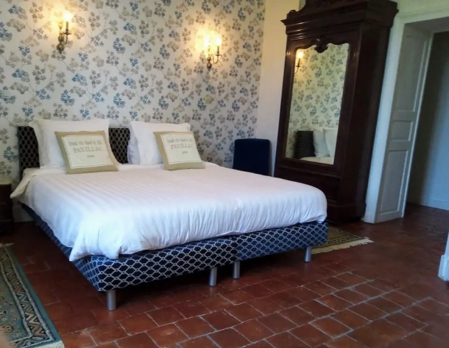 Standard Double room with view