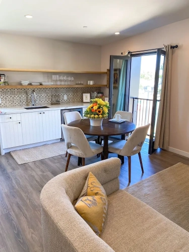 2 Bedrooms Executive Apartment
