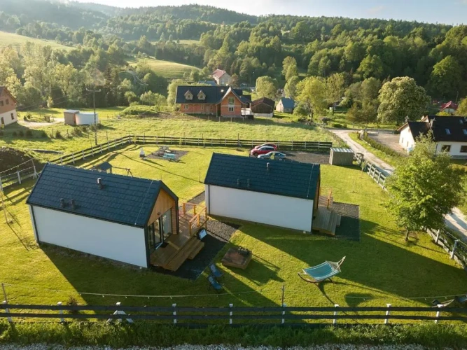 2 Bedrooms Cottage