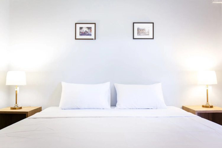 Ratana Hotel