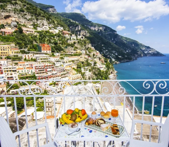 Deluxe Double room with balcony and with sea view