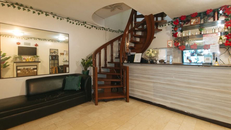 Check Inn Pension Arcade