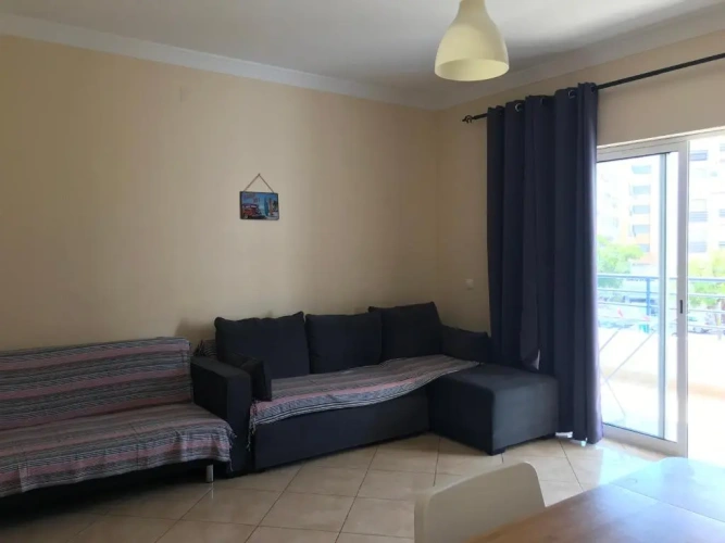 2 Bedrooms Apartment with balcony