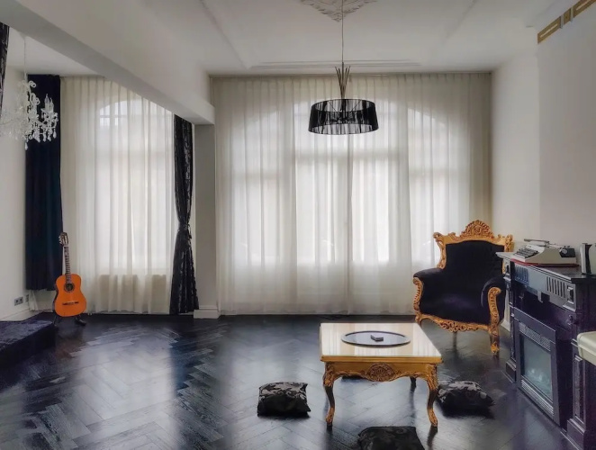 L'Home Apartment