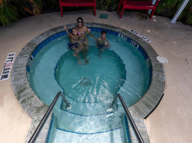 Ramada by Wyndham Hotel & Water Park photo 19