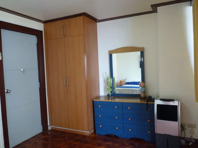 1 Br Robinsons Place Manila Rpr5