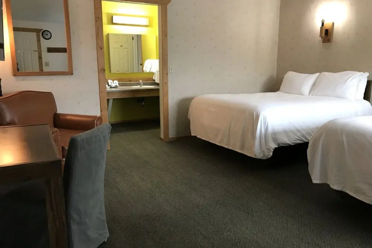 Downtowner Inn