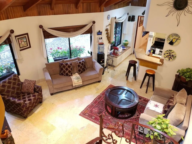 Casas del Toro Monteverde