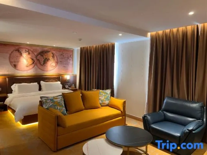 Double Suite