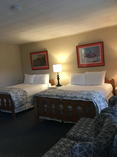Classic Quadruple room