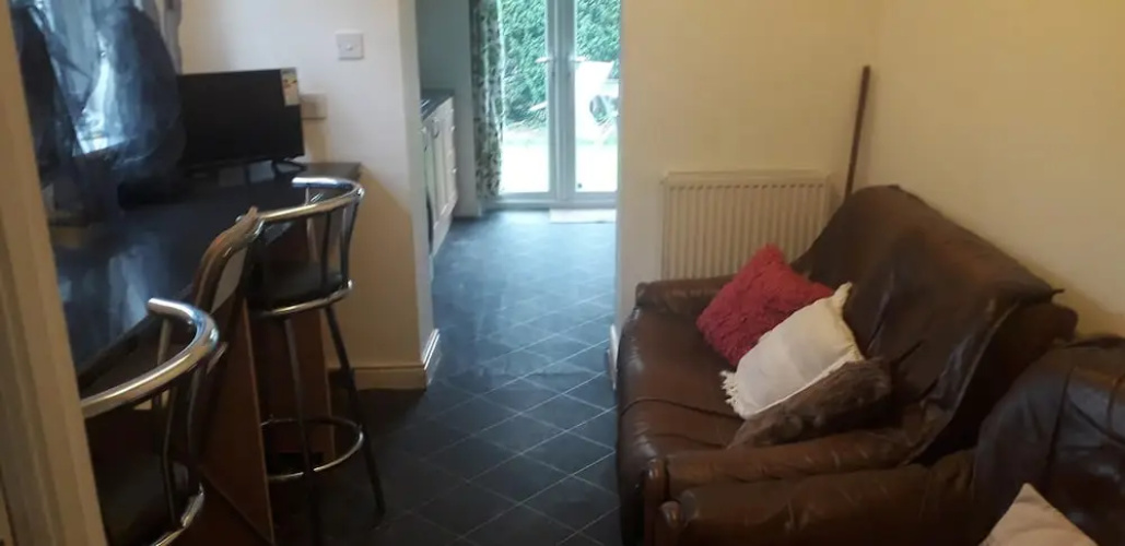 Homely 4-bed House in Manchester