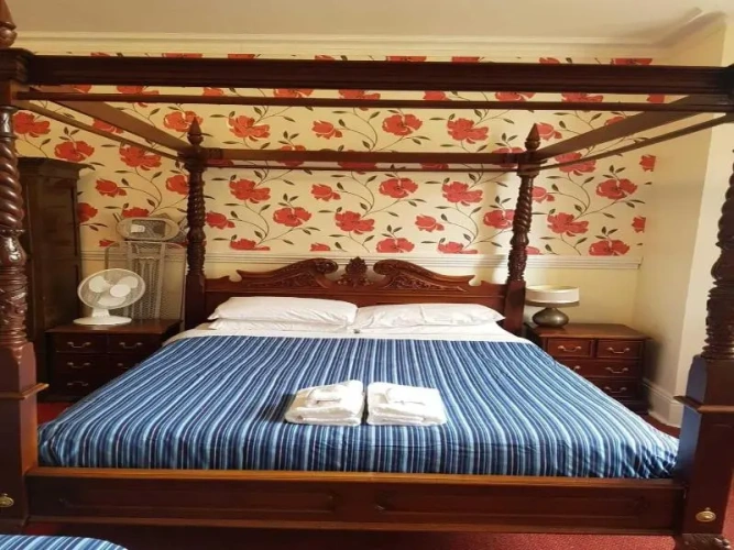 Standard Family room