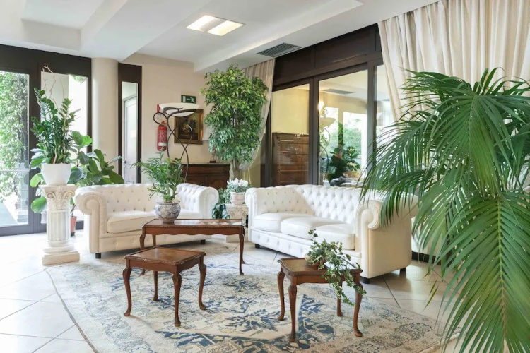 Alexia Palace Hotel Residence
