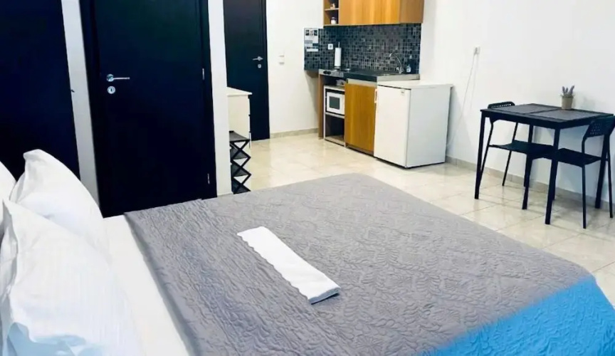 A & A Apartments 2