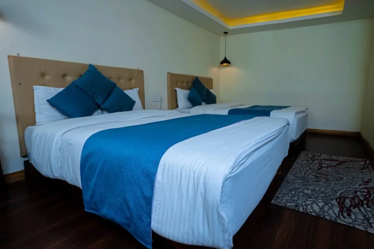Deluxe Quadruple room
