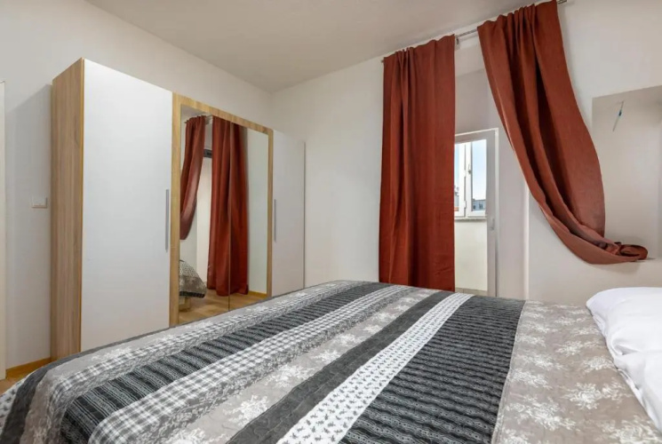 Apartments Smaila 1729