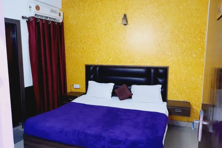 Bhawana Hotel