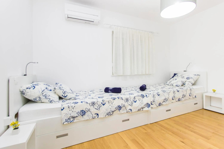 Apartment Royal II