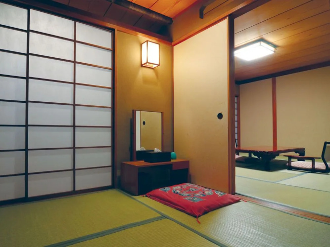 Kinokuniya Yusenkan