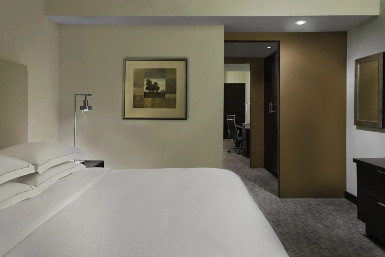 Hilton Toronto/Markham Suites Conference Centre & Spa