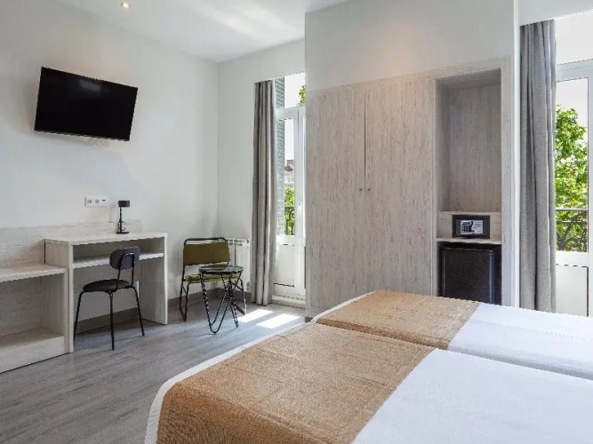 Superior Twin room