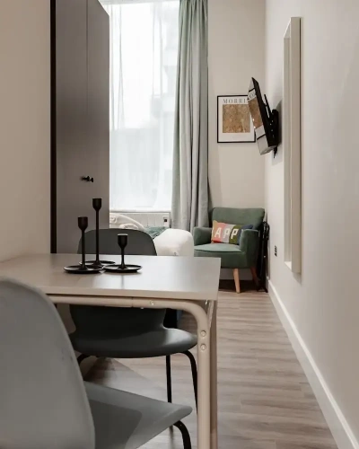 Deluxe Studio
