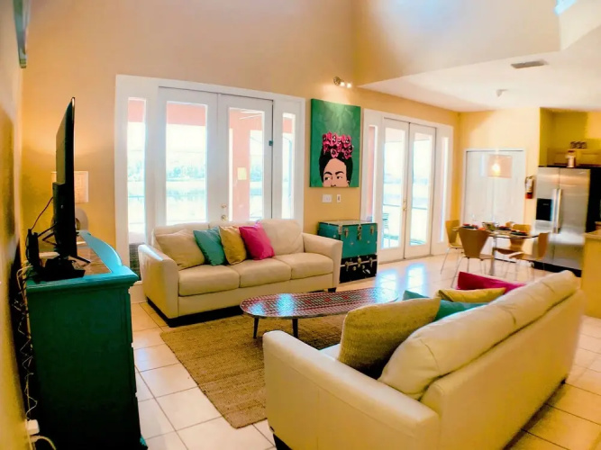 Aquamarine Hideaway