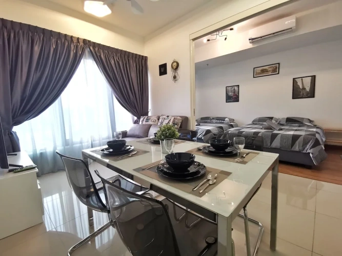 2 Bedrooms Family Apartment with city view