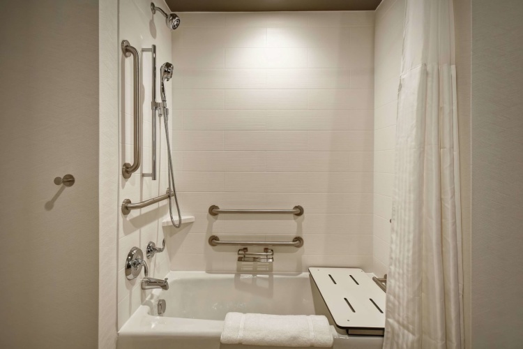 Hilton Garden Inn Lansing West photo 11