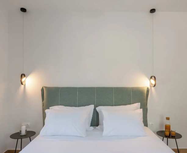 Aiora Suites
