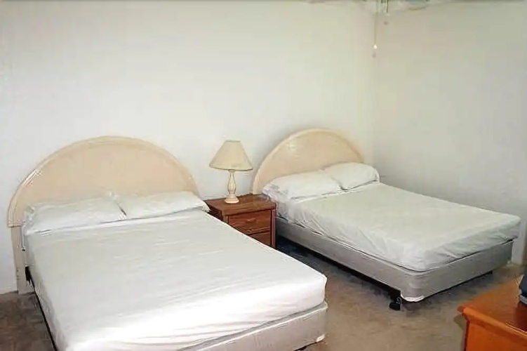 Seville 206 - 3 Br Condo