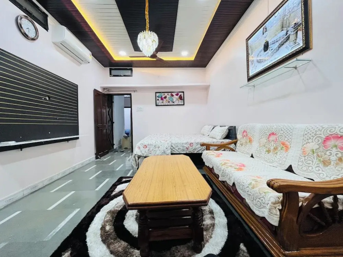 Shrilok Kutir