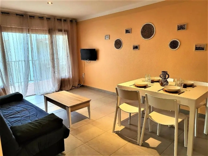2 Bedrooms Double Apartment