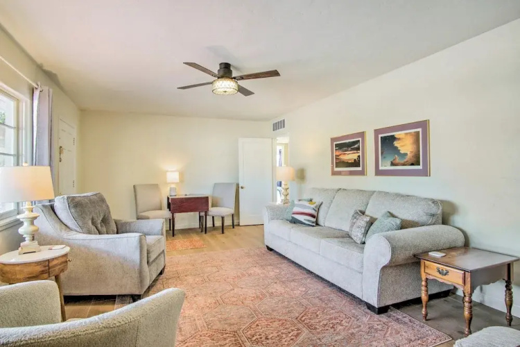 Centrally Located Tucson Home ~ 5 Mi to Dtwn!