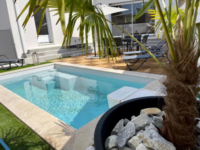 La Villa De La Coubre