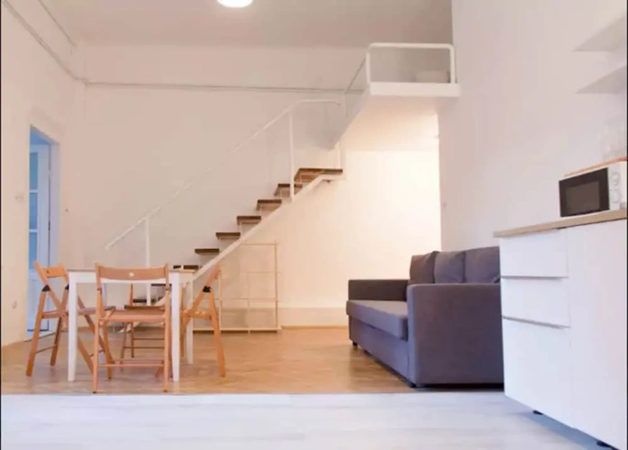 3 Bedrooms Apartment
