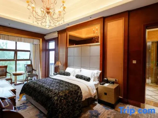 Double Family Villa