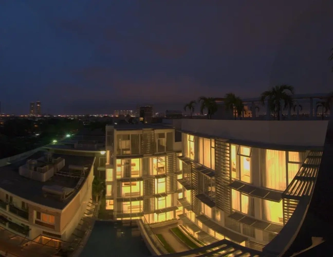 Standard Triple room with balcony