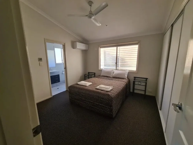 3 Bedrooms Standard Family room with balcony